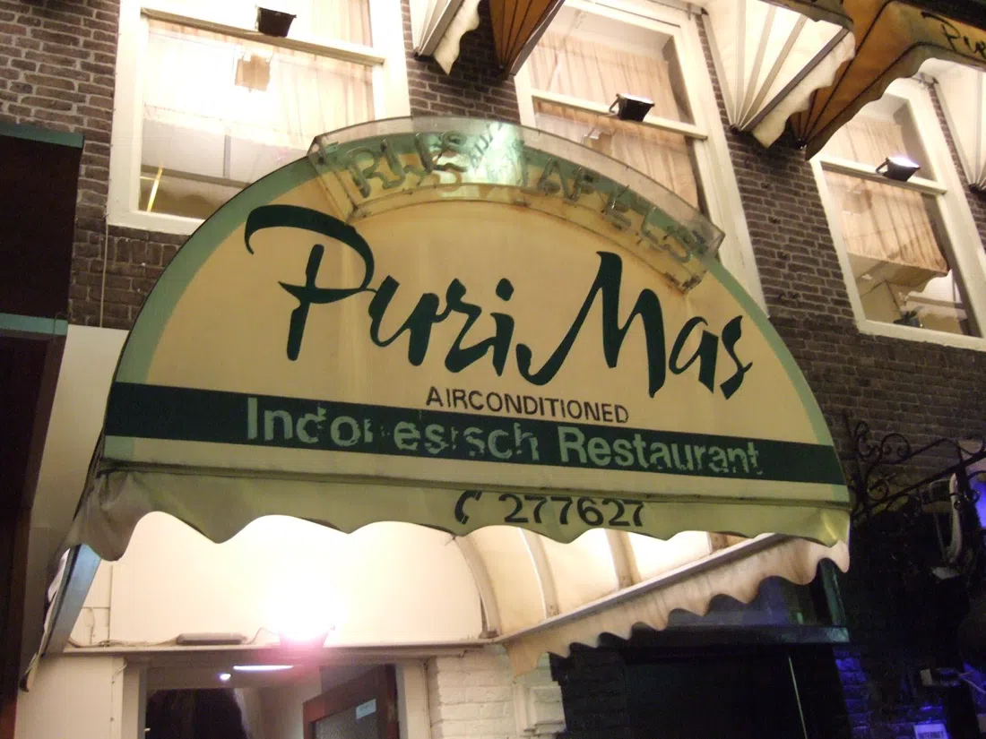 Puri Mas, 阿姆斯特丹