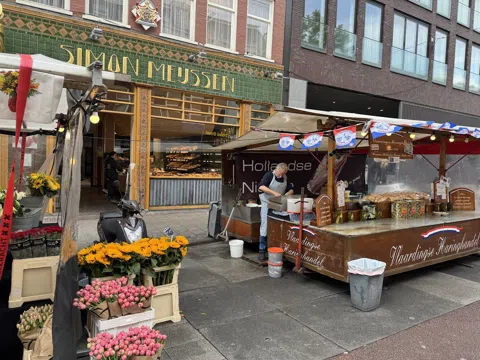 Stalls, Stroopwafels and the Art of the Bargain: Amsterdam's Street Markets, Ranked